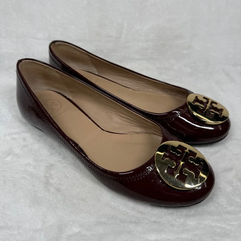 Tory Burch Reva Ballet Flats Burgundy Patent Leather Gold Medallion Womens‎ 7M